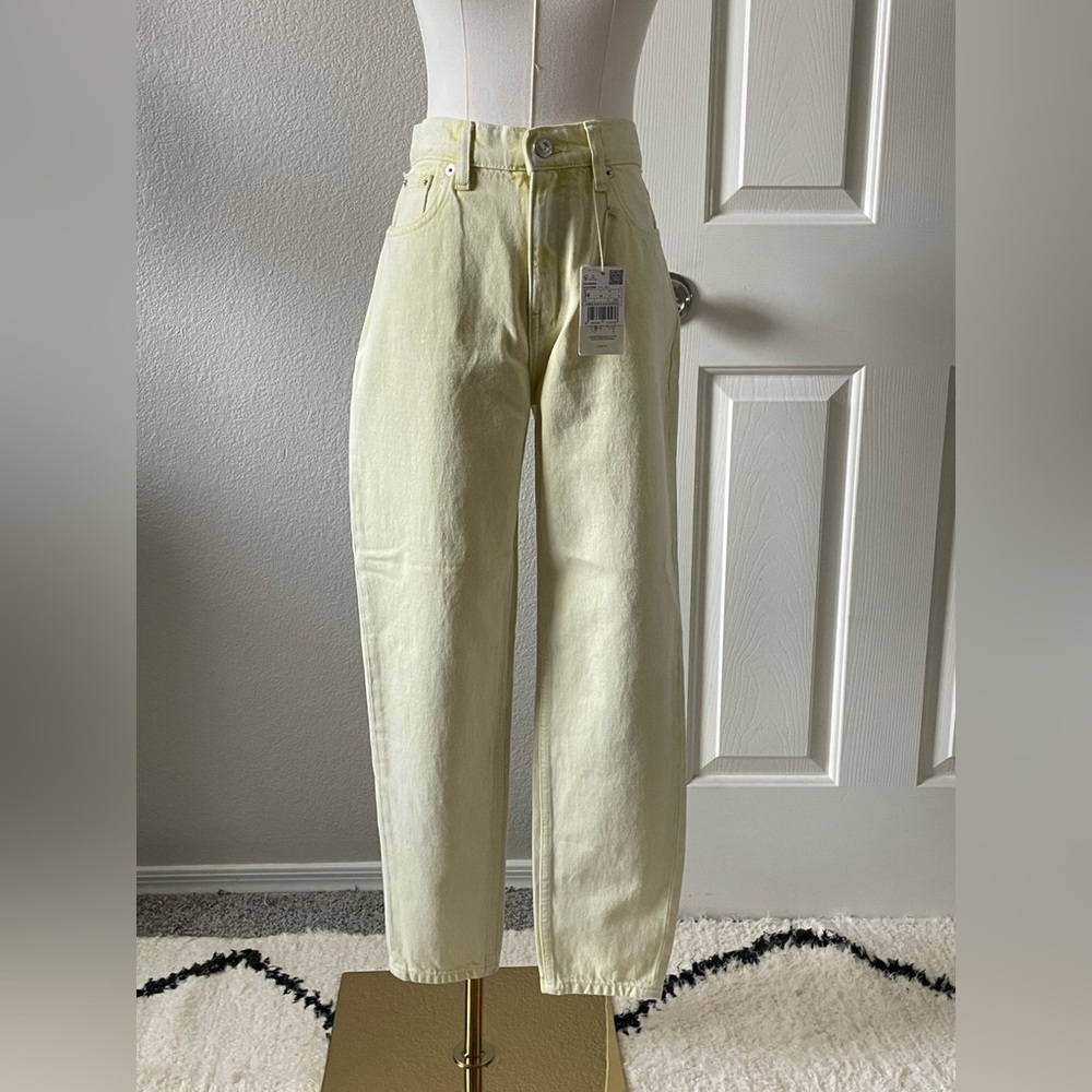 MNG Light Yellow Straight mom Leg Jeans